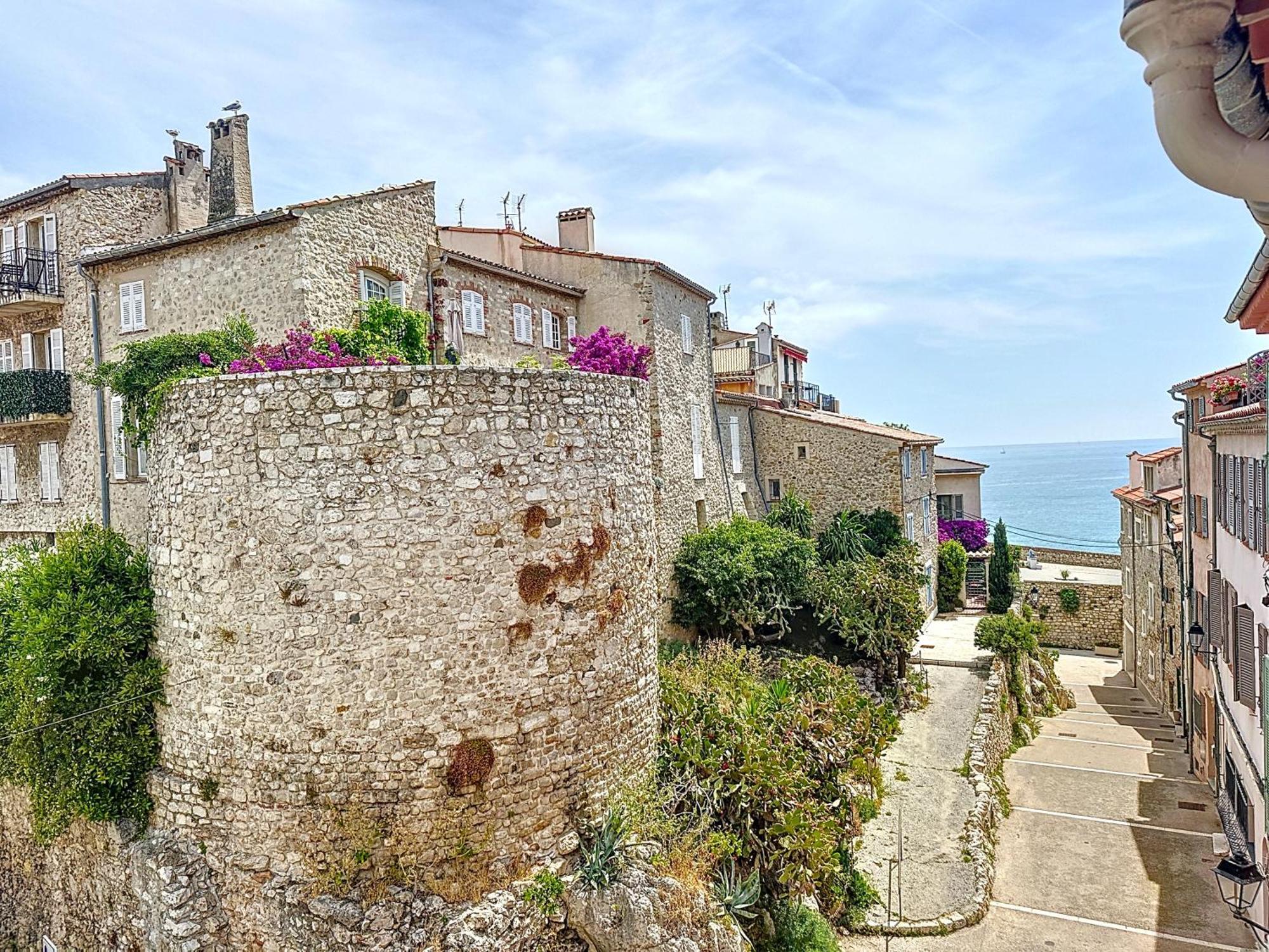 App'art Vieil * Antibes